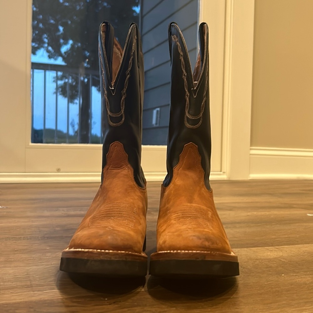 Cowboy-Cowgirl boots